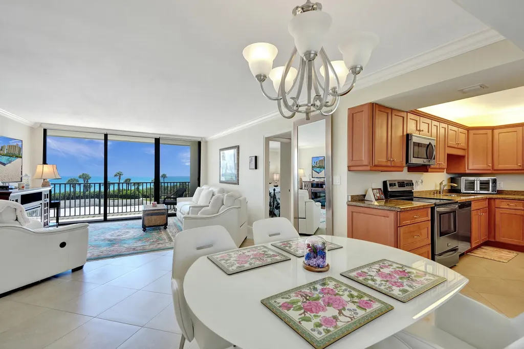 400 Ocean Trail Way Jupiter FL 33477