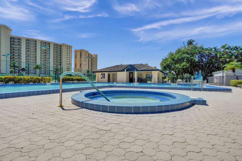 400 Ocean Trail Way Jupiter FL 33477