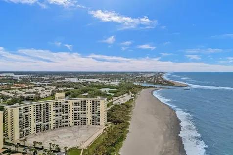400 Ocean Trail Way Jupiter FL 33477