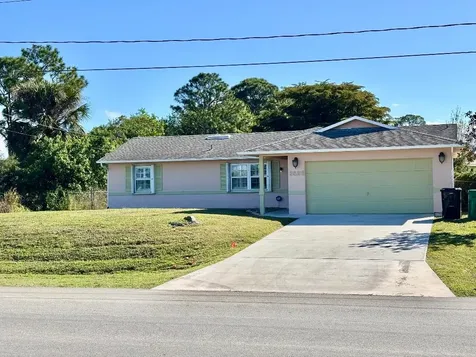 2821 SW Oakner Street Port St Lucie FL 34953