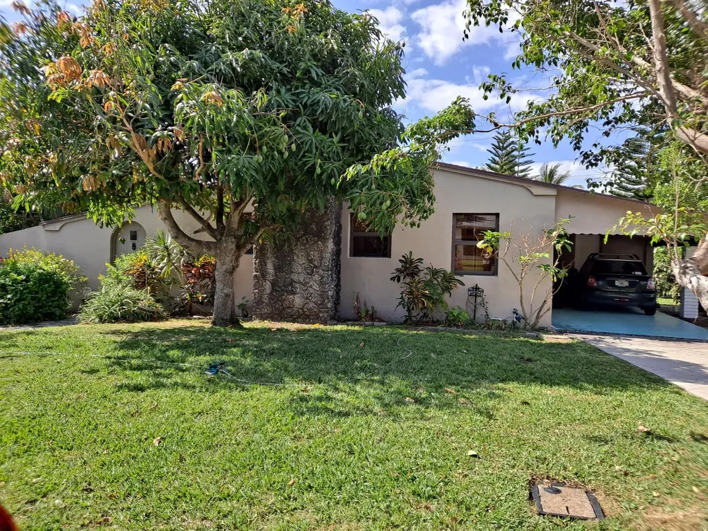 4 Sailfish Lane Ocean Ridge FL 33435