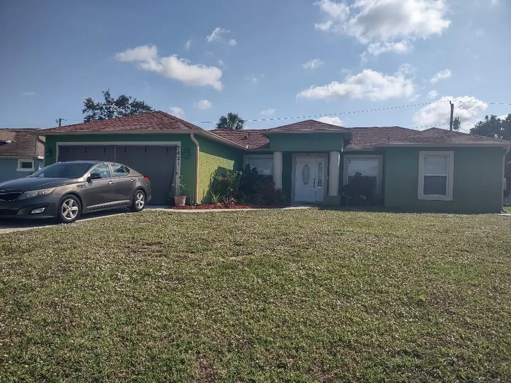 2621 SW Cactus Circle Port St Lucie FL 34953