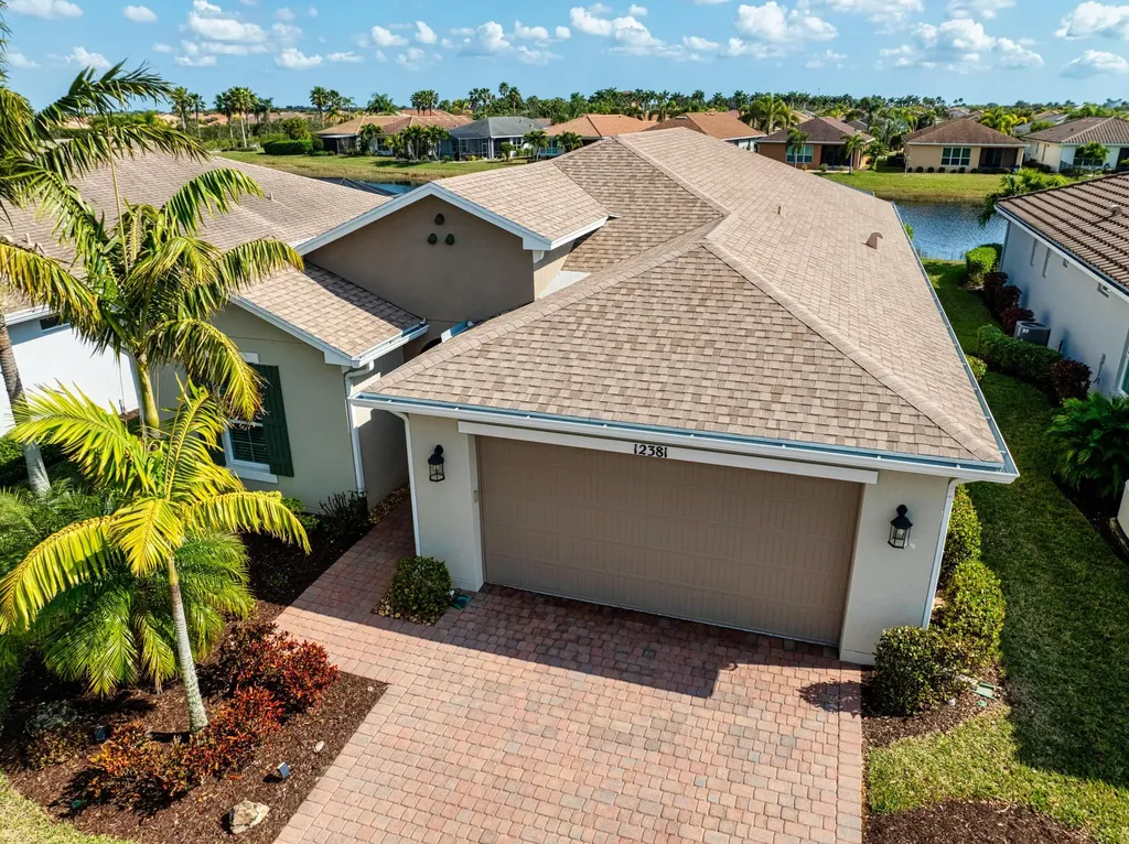 12381 SW Silverwood Avenue Port St Lucie FL 34987