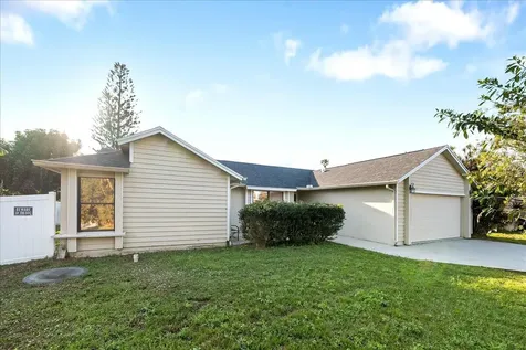 482 NE Midvale Street Port St Lucie FL 34983