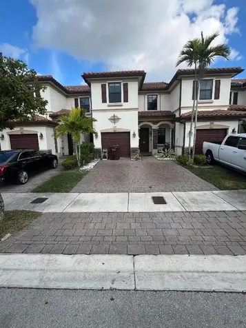 9069 W 33rd Avenue Hialeah FL 33018