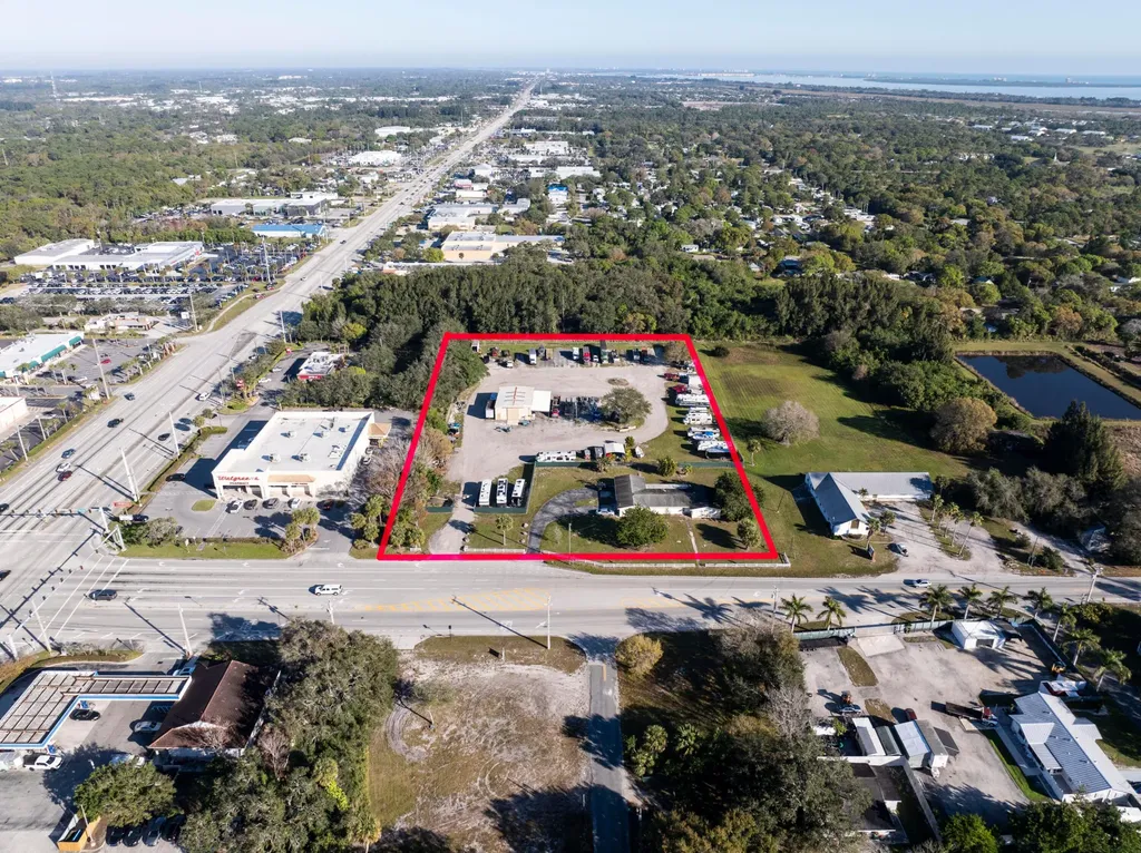 392 E Midway Road Fort Pierce FL 34982