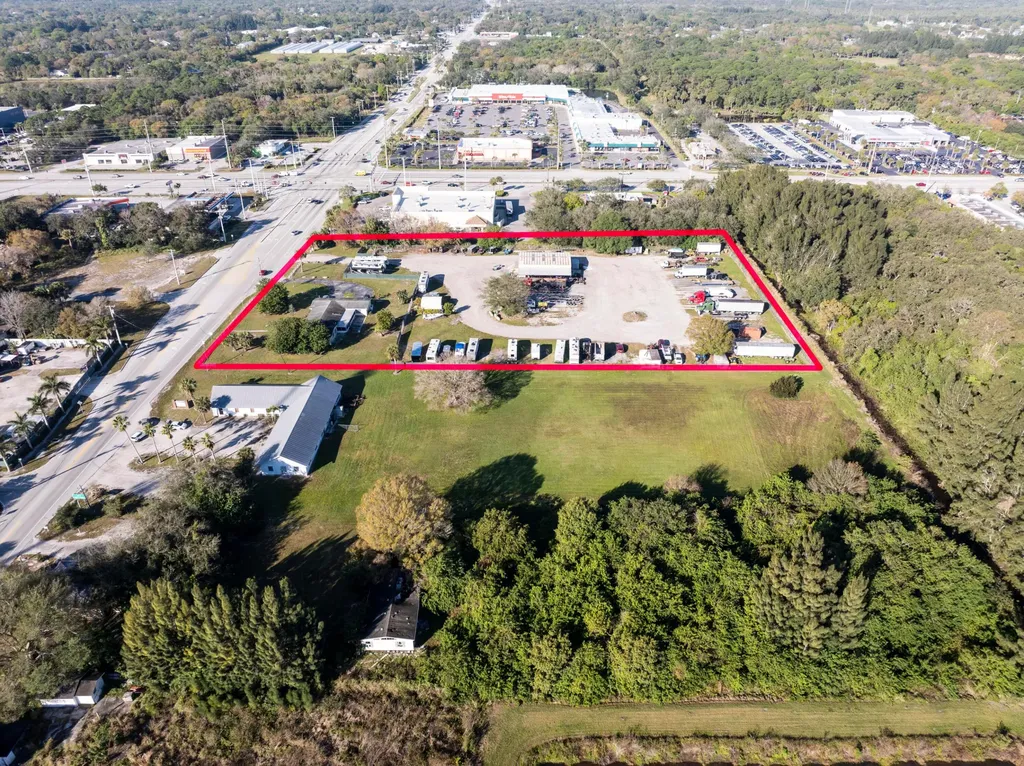 392 E Midway Road Fort Pierce FL 34982