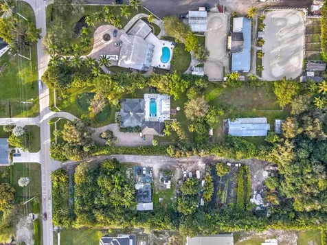 6402 SW 185th Way Southwest Ranches FL 33332