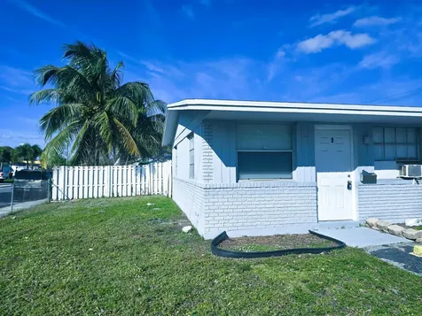 1120 12th Avenue S Lake Worth Beach FL 33460
