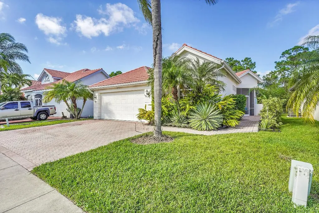 828 SW Munjack Circle Port St Lucie FL 34986
