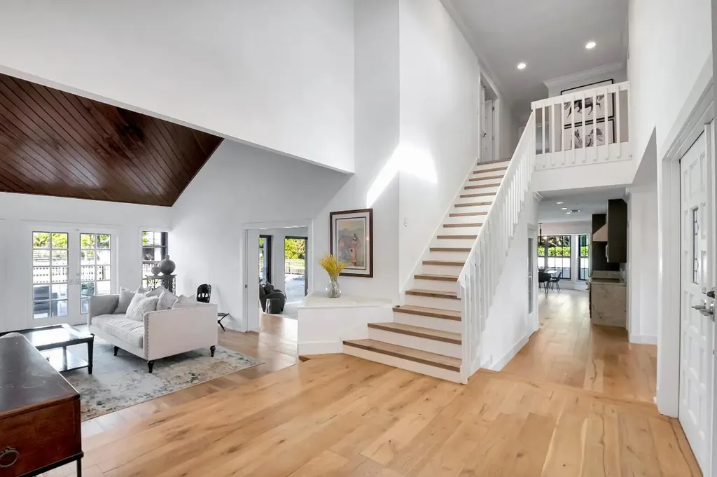 10321 El Paraiso Place S Delray Beach FL 33446