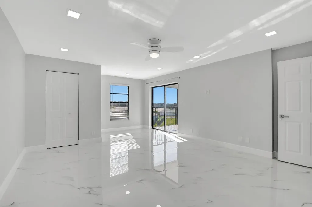 7076 Huntington Lane Delray Beach FL 33446