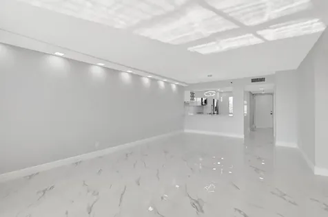7076 Huntington Lane Delray Beach FL 33446