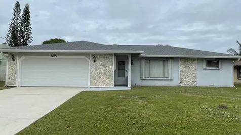 1257 SE Mcfarlane Avenue Port St Lucie FL 34952