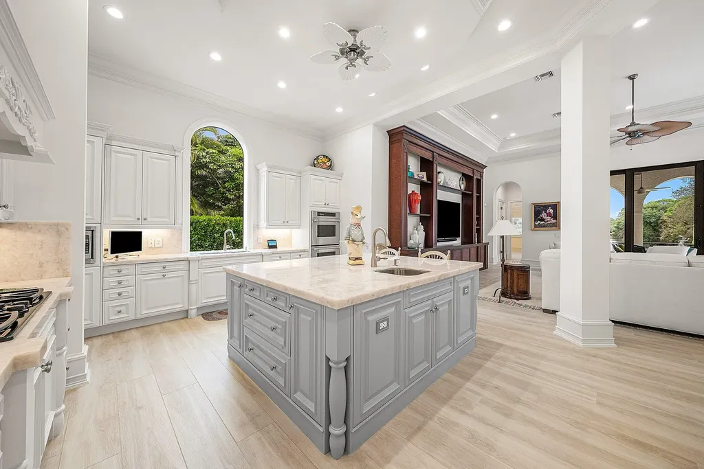 5603 Whirlaway Road Palm Beach Gardens FL 33418