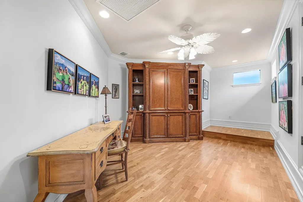 5603 Whirlaway Road Palm Beach Gardens FL 33418