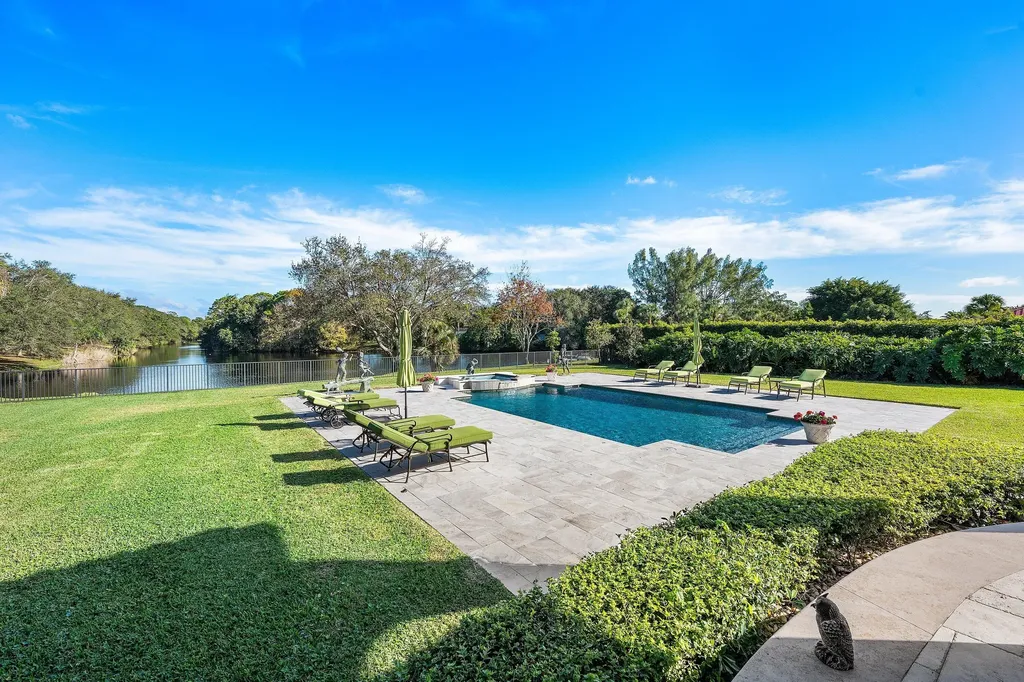 5603 Whirlaway Road Palm Beach Gardens FL 33418