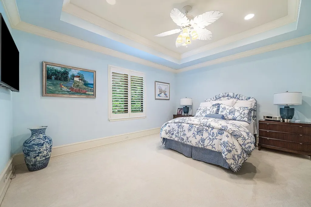 5603 Whirlaway Road Palm Beach Gardens FL 33418
