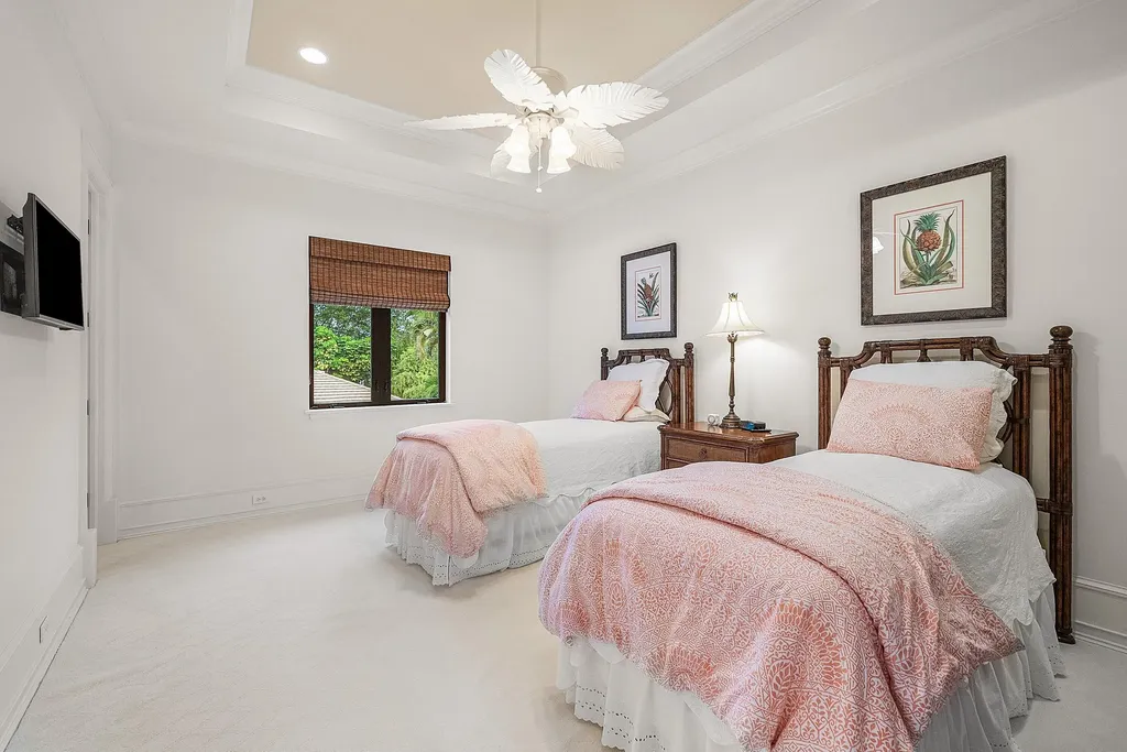 5603 Whirlaway Road Palm Beach Gardens FL 33418