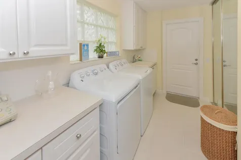 3297 SE Glacier Terrace Hobe Sound FL 33455