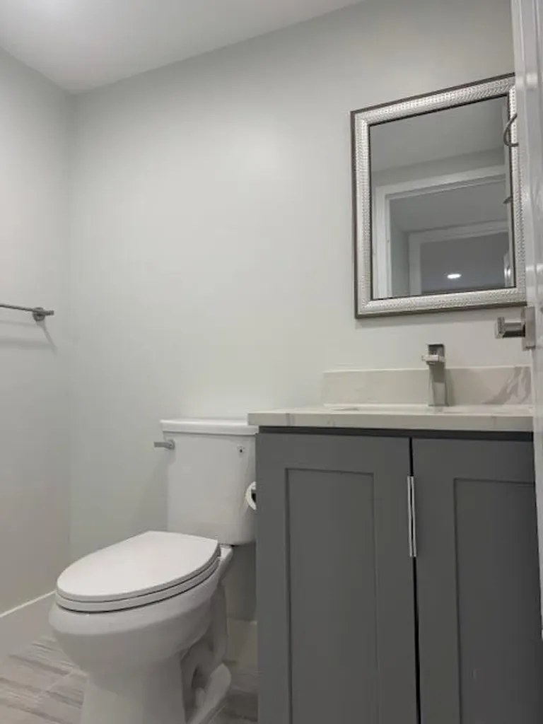 385 Flanders I Delray Beach FL 33484