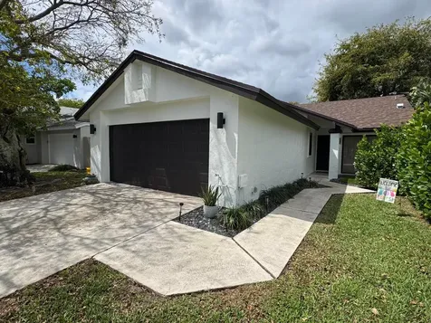 1060 NW 19th Terrace Delray Beach FL 33445