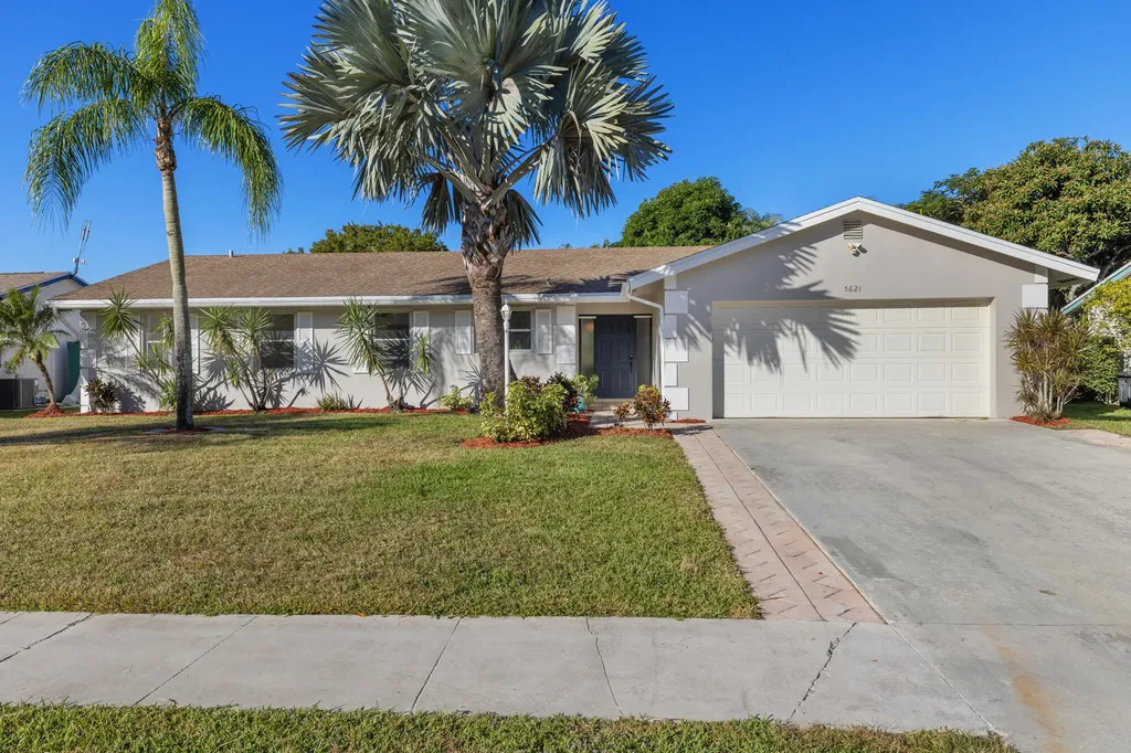 5621 Adair Way Lake Worth FL 33467
