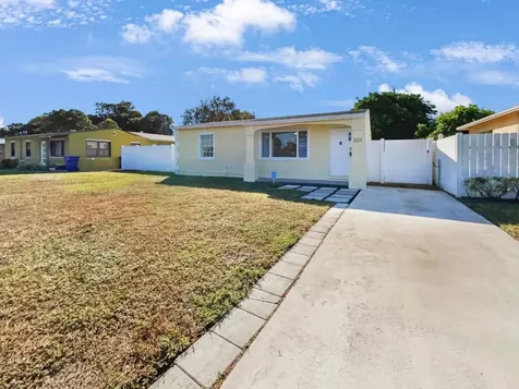 331 W 28th Street Riviera Beach FL 33404