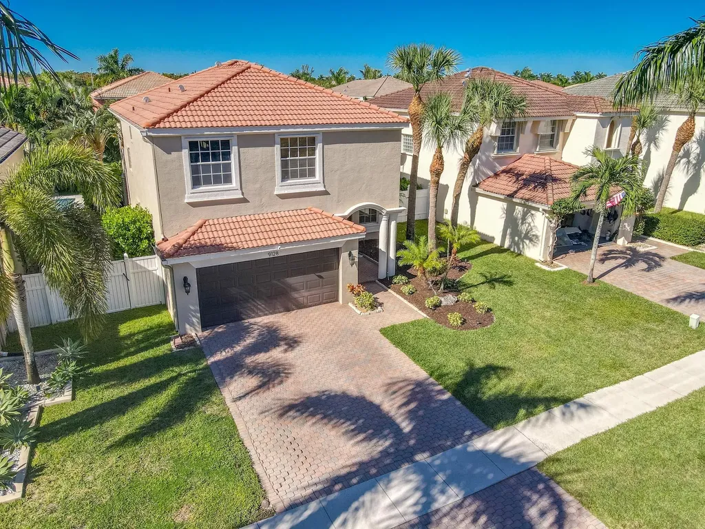 9128 Dupont Place Wellington FL 33414
