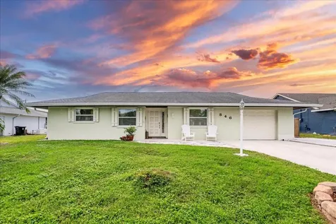 846 SE Carnival Avenue Port St Lucie FL 34983