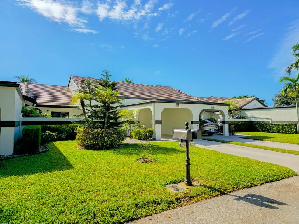 5573 Parkwalk Circle E Boynton Beach FL 33472