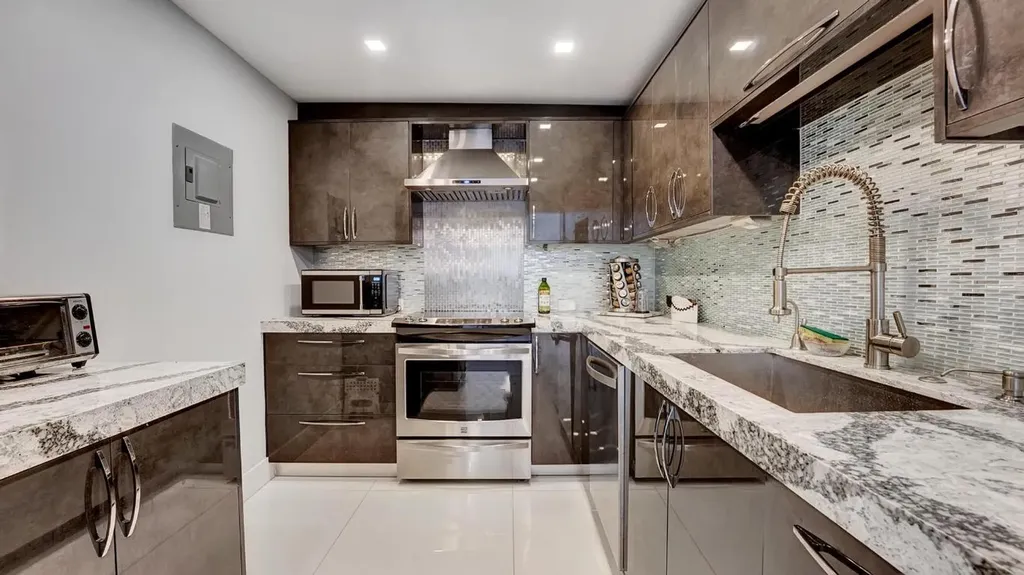 3546 S Ocean Boulevard South Palm Beach FL 33480