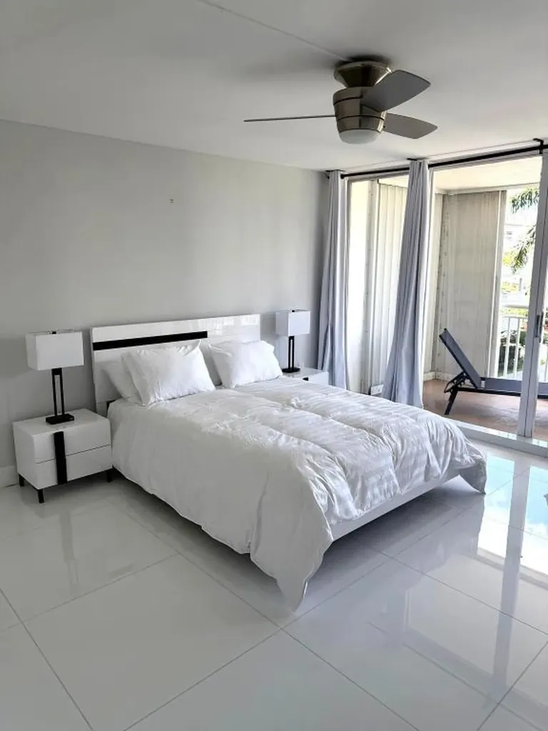 3546 S Ocean Boulevard South Palm Beach FL 33480