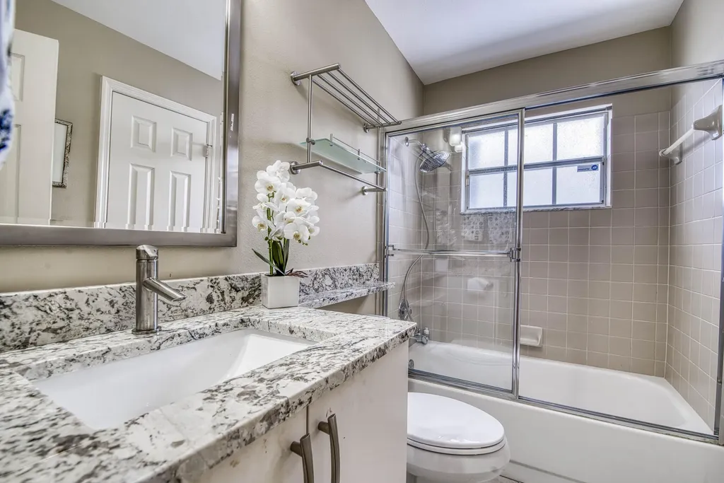 3 Blenheim Court Palm Beach Gardens FL 33418