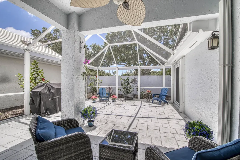 3 Blenheim Court Palm Beach Gardens FL 33418