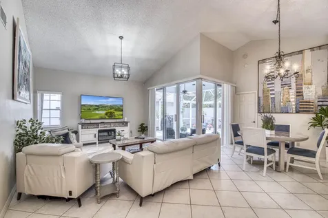 3 Blenheim Court Palm Beach Gardens FL 33418