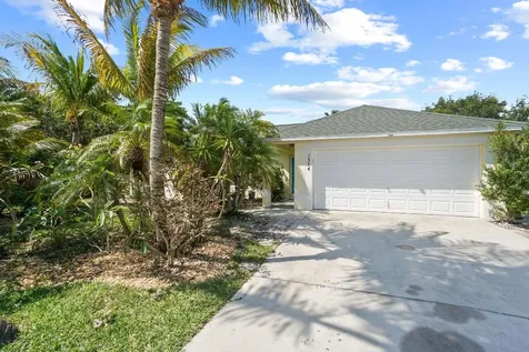 1574 SE Appamattox Terrace Port St Lucie FL 34952