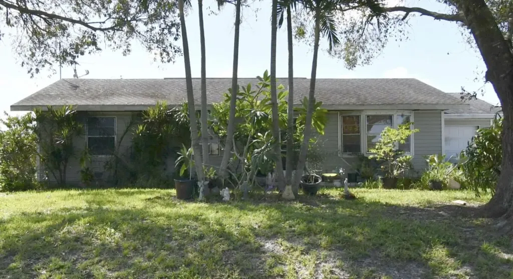 420 SW Nativity Terrace Port St Lucie FL 34984