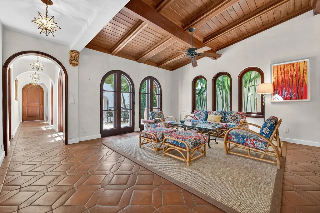 424 Brazilian Avenue Palm Beach FL 33480
