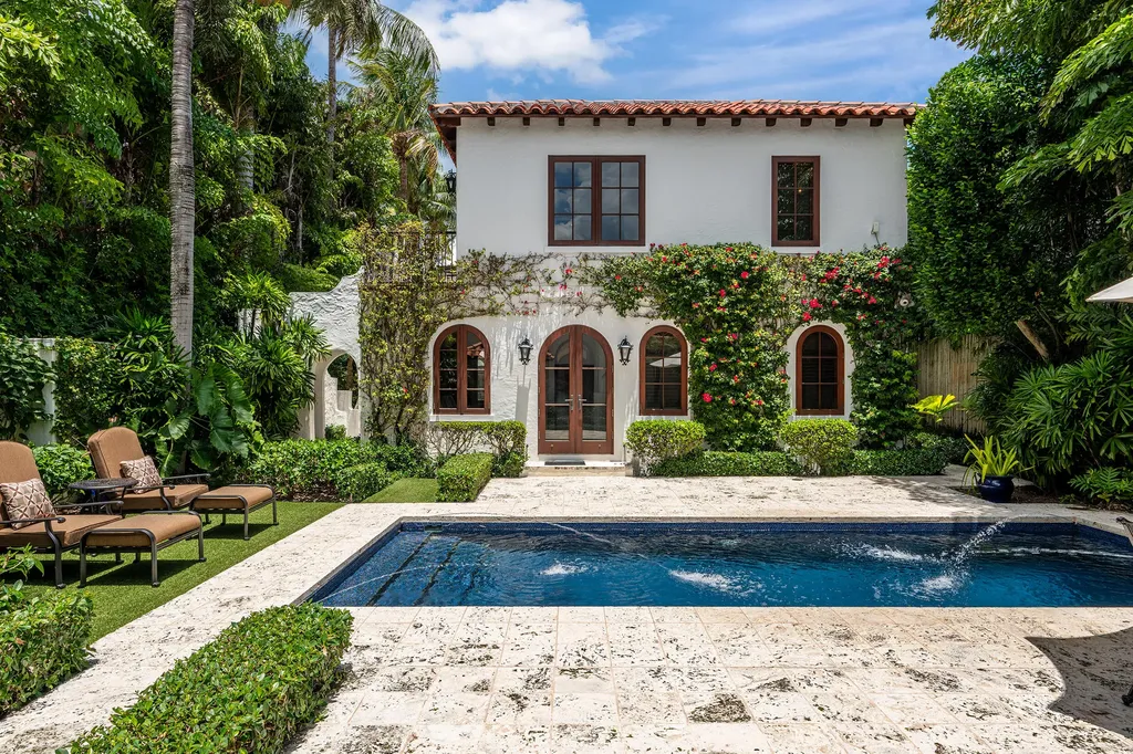 424 Brazilian Avenue Palm Beach FL 33480