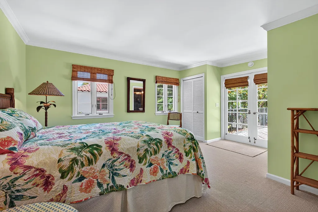 424 Brazilian Avenue Palm Beach FL 33480