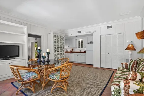 424 Brazilian Avenue Palm Beach FL 33480