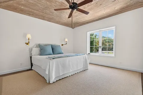 424 Brazilian Avenue Palm Beach FL 33480