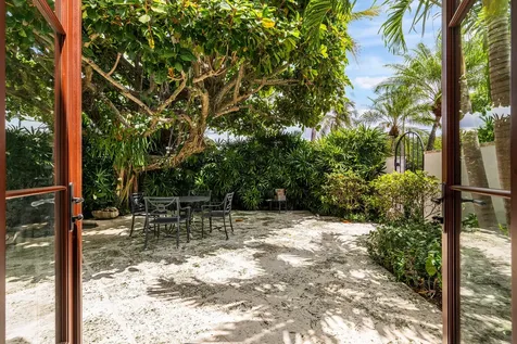 424 Brazilian Avenue Palm Beach FL 33480