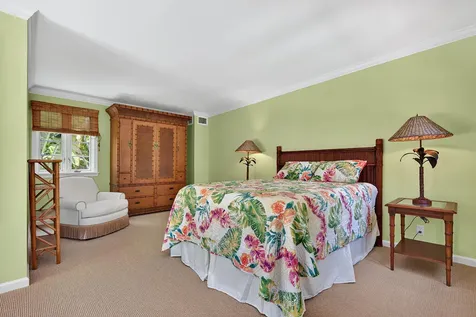 424 Brazilian Avenue Palm Beach FL 33480