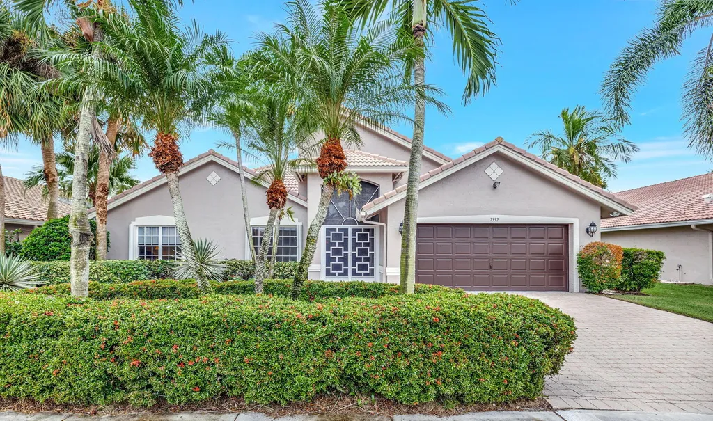 7392 Sterling Falls Lane Boynton Beach FL 33437