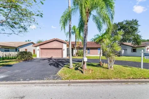 10515 NW 70th Street Tamarac FL 33321