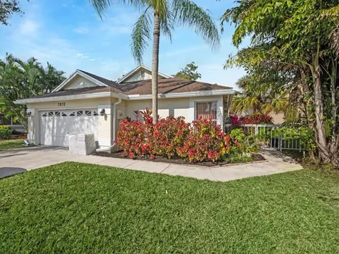 7872 Lake Champlain Court Delray Beach FL 33446