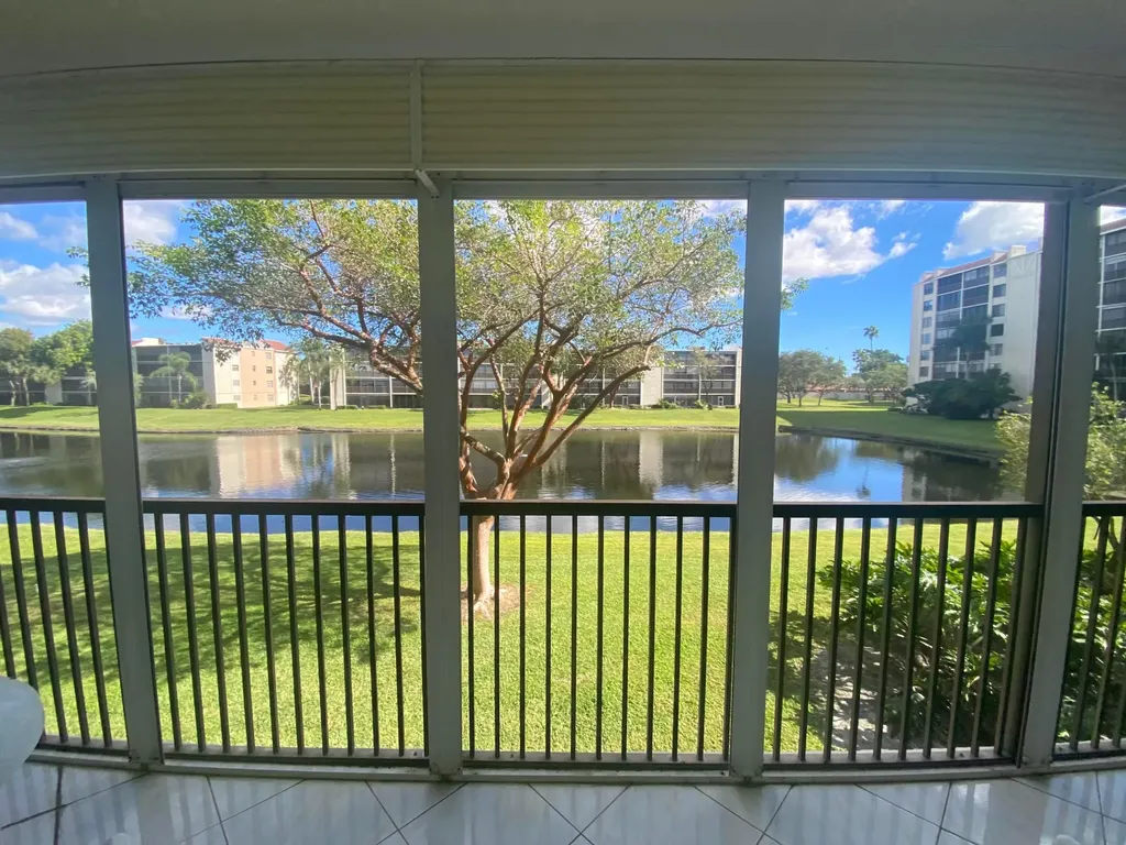 14360 Strathmore Lane Delray Beach FL 33446