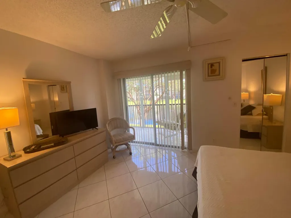 14360 Strathmore Lane Delray Beach FL 33446